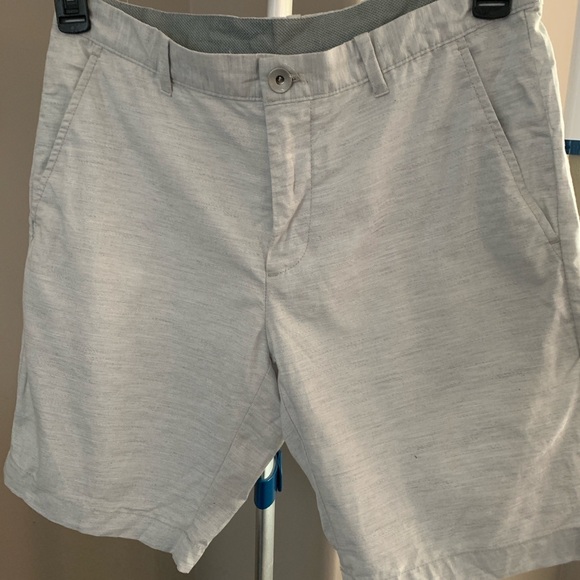 Calvin Klein Slim Fit Gray Teen, Men, Boy, Shorts, Size 30, NWOT - Picture 3 of 3